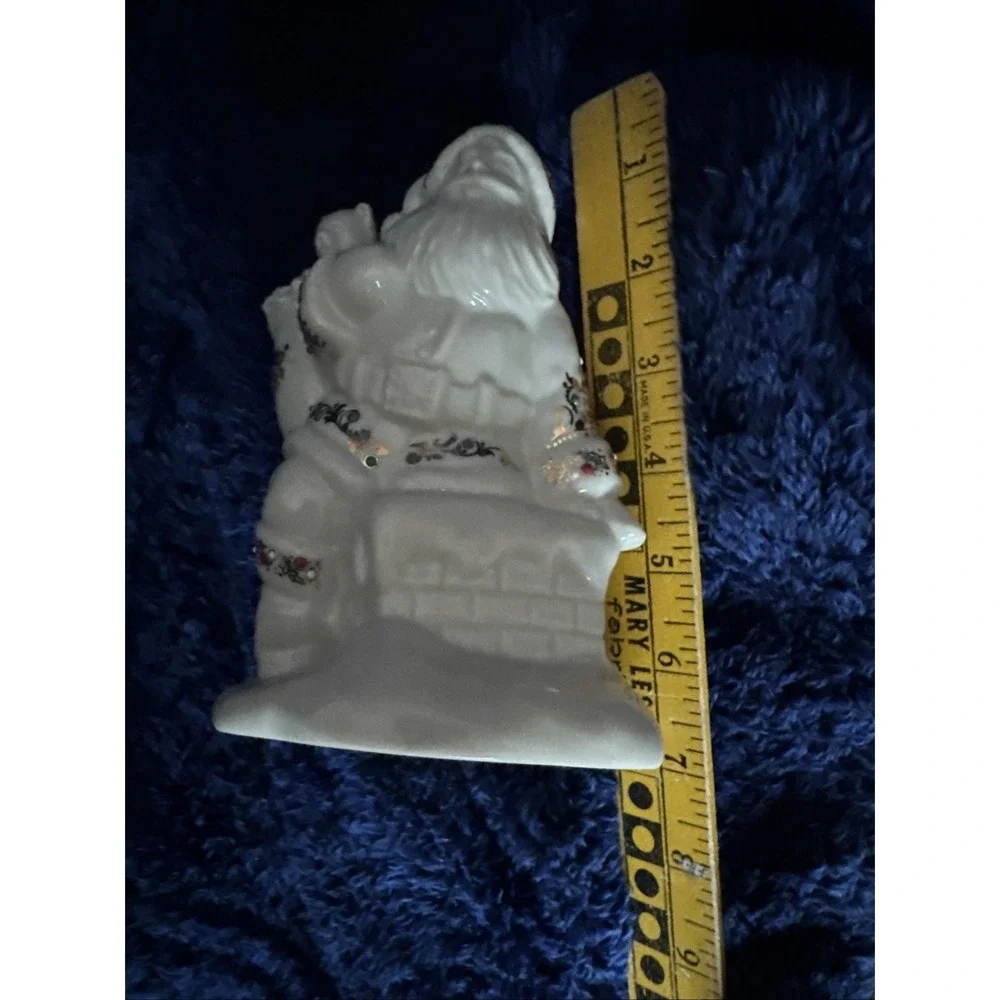 Lenox China Jewels Santa‎ on Chimney Figurine 7